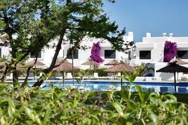 Camelina Suites