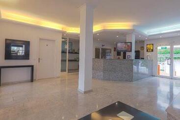 Camelina Suites