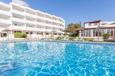 Camelina Suites