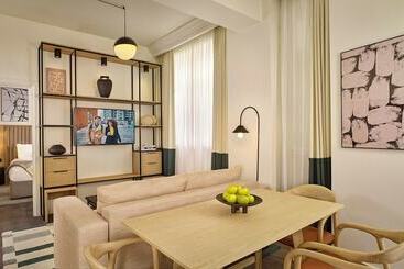 Citadines Holborn   Covent Garden London