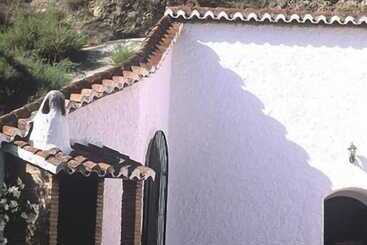 Cuevas Pedro Antonio De Alarcon