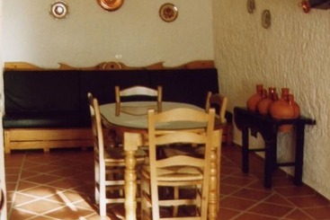Cuevas Pedro Antonio De Alarcon
