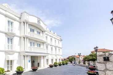 Gran Hotel Suances