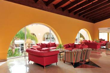 Hipotels Barrosa Garden