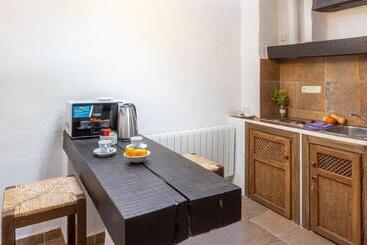 هتل Apartamento Nueva Alcazaba