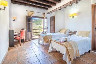 هتل Apartamento Nueva Alcazaba