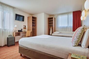 هتل Campanile Paris Bercy Village
