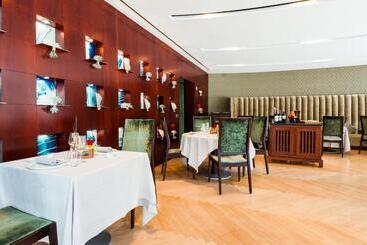 Eurostars Grand Marina Hotel Gl
