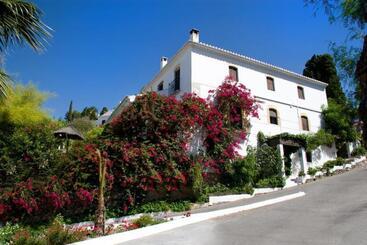 La Tartana Hotel Boutique