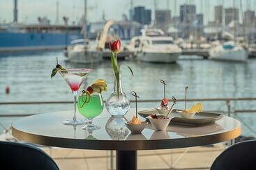 هتل NH Collection Genova Marina