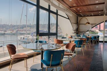 هتل NH Collection Genova Marina