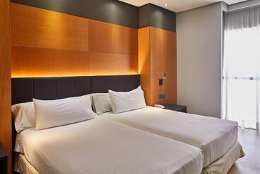 هتل Silken Puerta Madrid