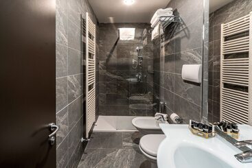 Smart Hotel Holiday