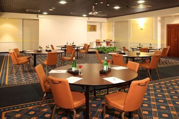Starhotels Business Palace