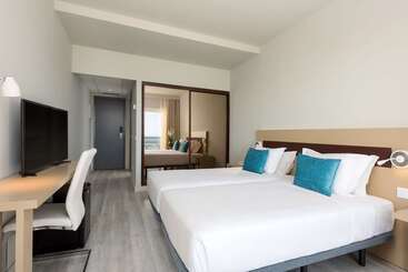 酒店 Tryp by Wyndham Lisboa Caparica Mar