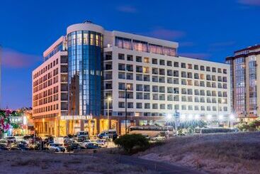 酒店 Tryp by Wyndham Lisboa Caparica Mar