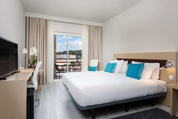 酒店 Tryp by Wyndham Lisboa Caparica Mar