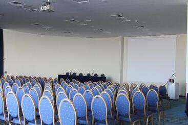 酒店 Tryp by Wyndham Lisboa Caparica Mar