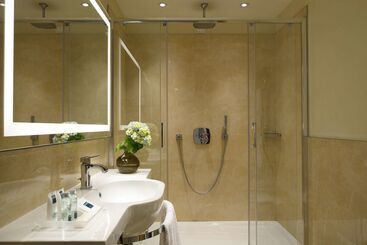 Unahotels Century Milano