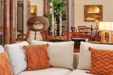 Отель Zahara Resorts & Villas