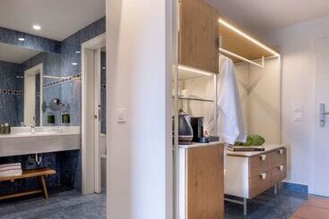 Отель Zahara Resorts & Villas