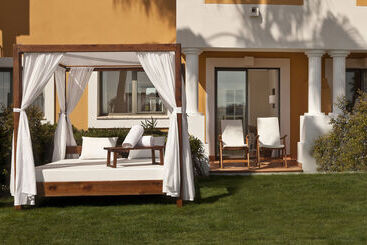 Отель Zahara Resorts & Villas