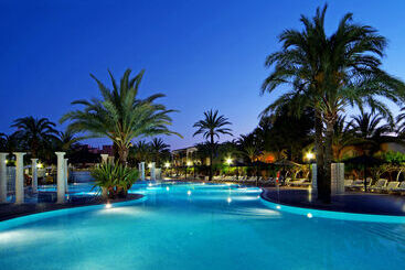 호텔 Zahara Resorts & Villas