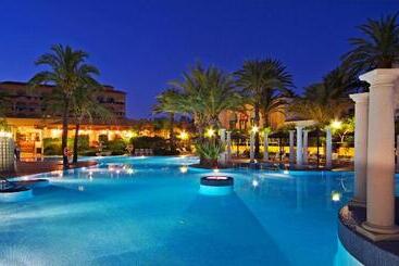호텔 Zahara Resorts & Villas