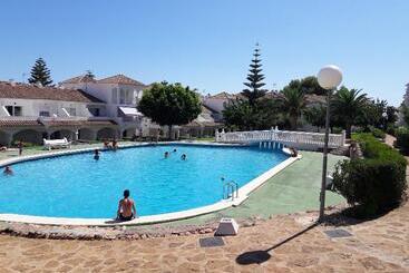 Residencial Al Andalus Casa Azahar