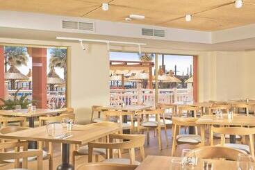 Sunset Beach Club Hotel Apartments