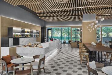 هتل Courtyard By Marriott Xiamen
