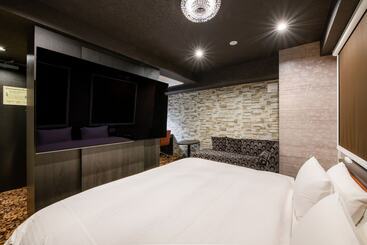 هتل Front Inn Fukuoka Airport