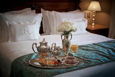 Nino Hotel Boutique
