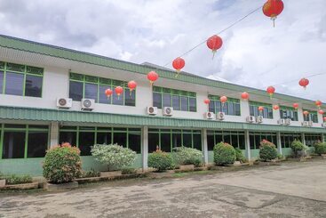 ホテル Sahabat Baru