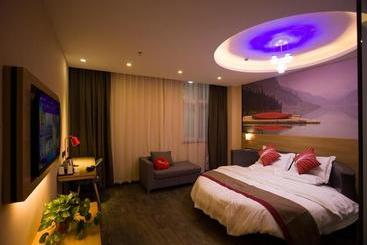 Thank Inn Chain Hotel Henan Xinxiang Huixian City College Road Jiatianxia