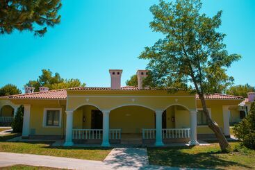 استراحتگاه Anadolu Hotels Didim Club