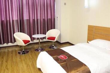 Thank Inn Chain Hotel Hubei Enshi Railway Station