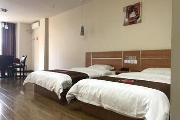 Thank Inn Chain Hotel Hubei Enshi Railway Station