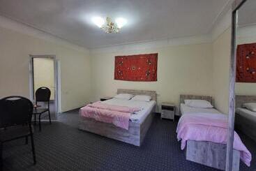 هاستل Bobo Haydar Guest House