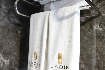 هتل Ladik