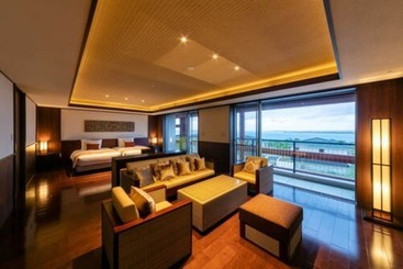 هتل Miyakojima Kurima Resort Seawood