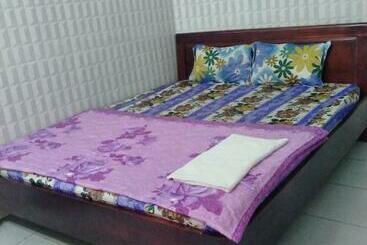 هتل Nhà Nghỉ Vân Anh
