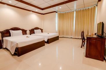 هتل Sun And Sea Leisure