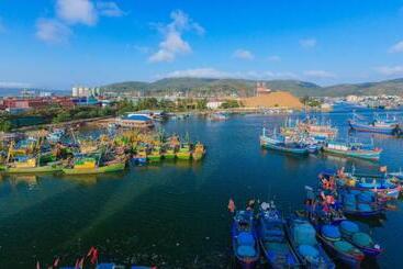 هتل Th Quy Nhơn