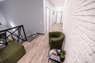 Is’land Hostel