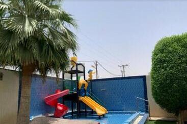 Mooyah Resort