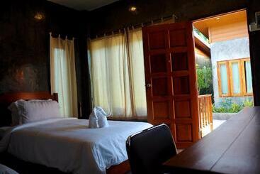 Nawiengkae Riverview Resort