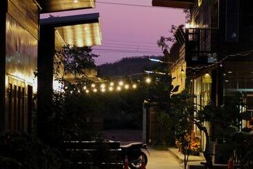 Nawiengkae Riverview Resort
