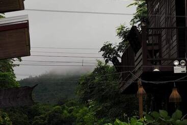 Nawiengkae Riverview Resort