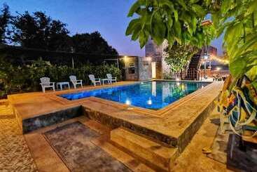 Nawiengkae Riverview Resort